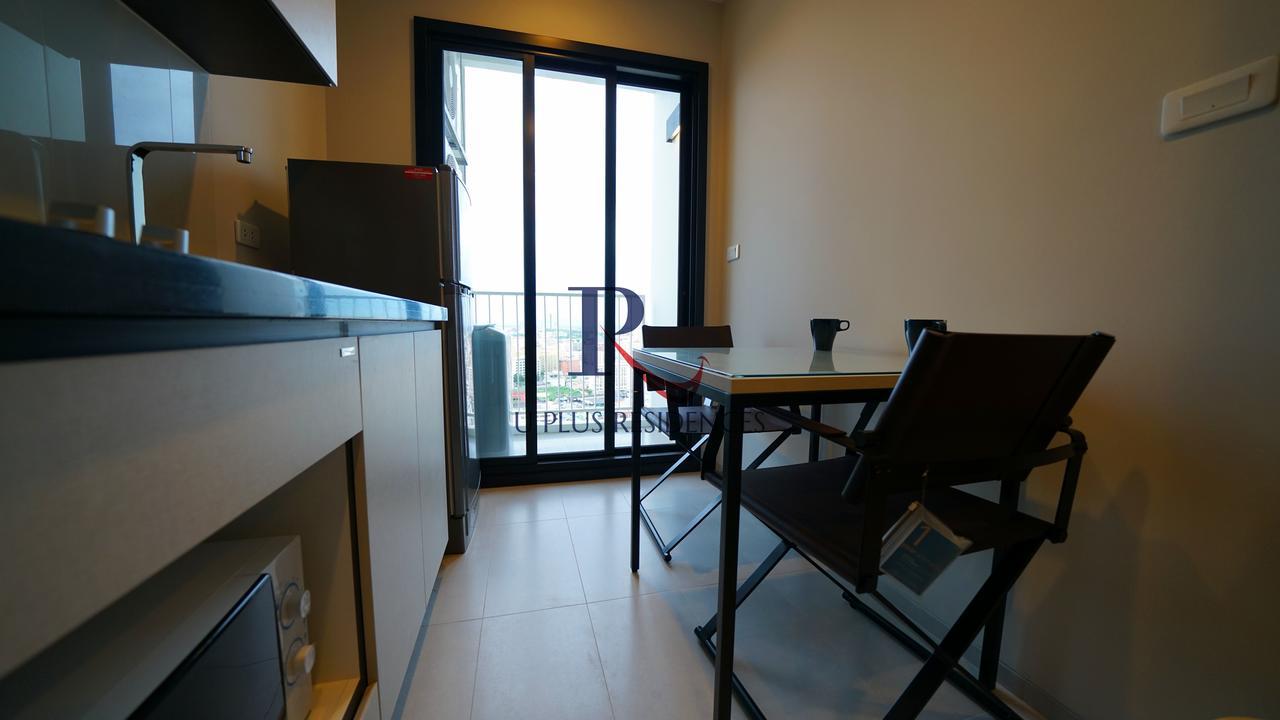 The Base Pattaya Appartement Buitenkant foto